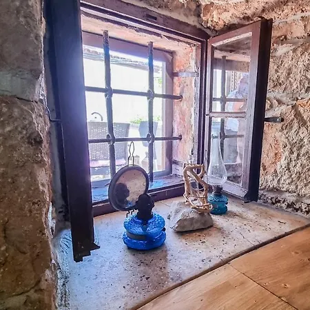 Captain's House - Kamenjari, Plomin * Zagorje