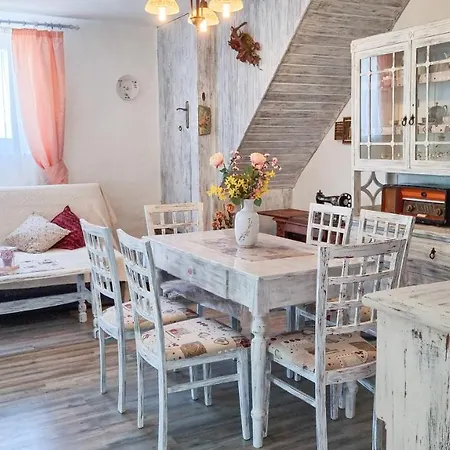 Captain's House - Kamenjari, Plomin Holiday home Zagorje